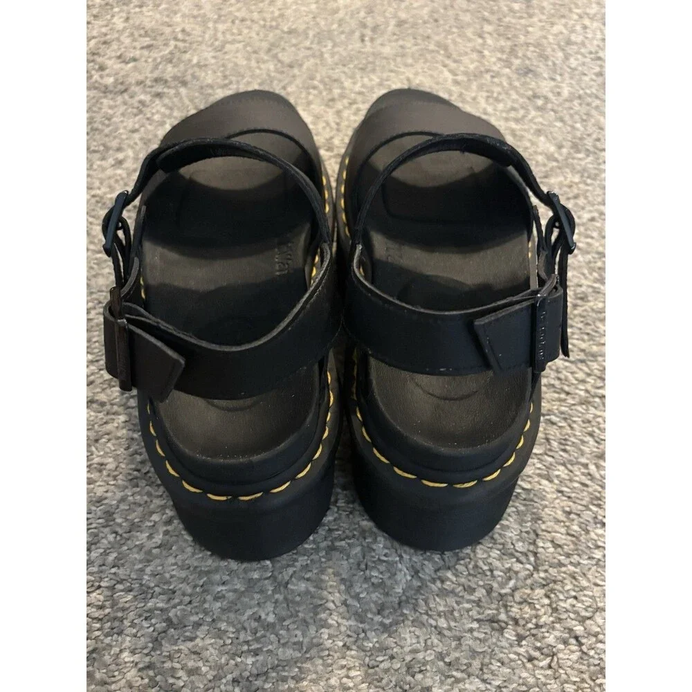 Dr. Martens Voss Quad Black Hydro Leather Sandal Women's Size 9 NWOT Platform
